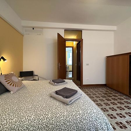 Appartamento Bilocale Economico, In Pieno Centro A Lucca Esterno foto